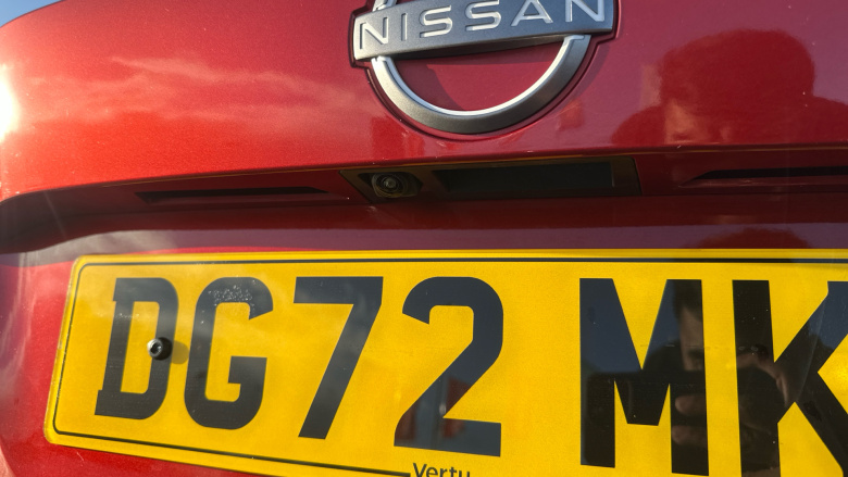 Nissan Juke 1.0 DiG-T 114 Tekna 5dr Petrol Hatchback